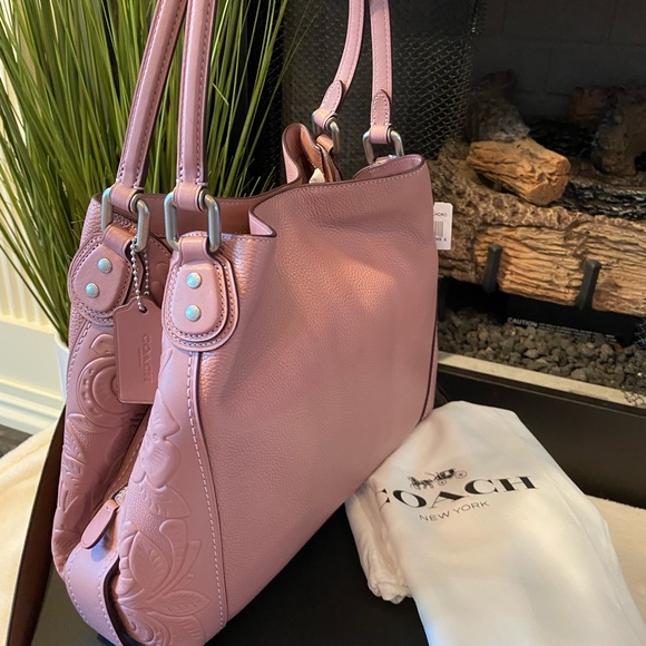 ✨NEW✨Coach Edie Shoulder Bag - Picture 2 of 10